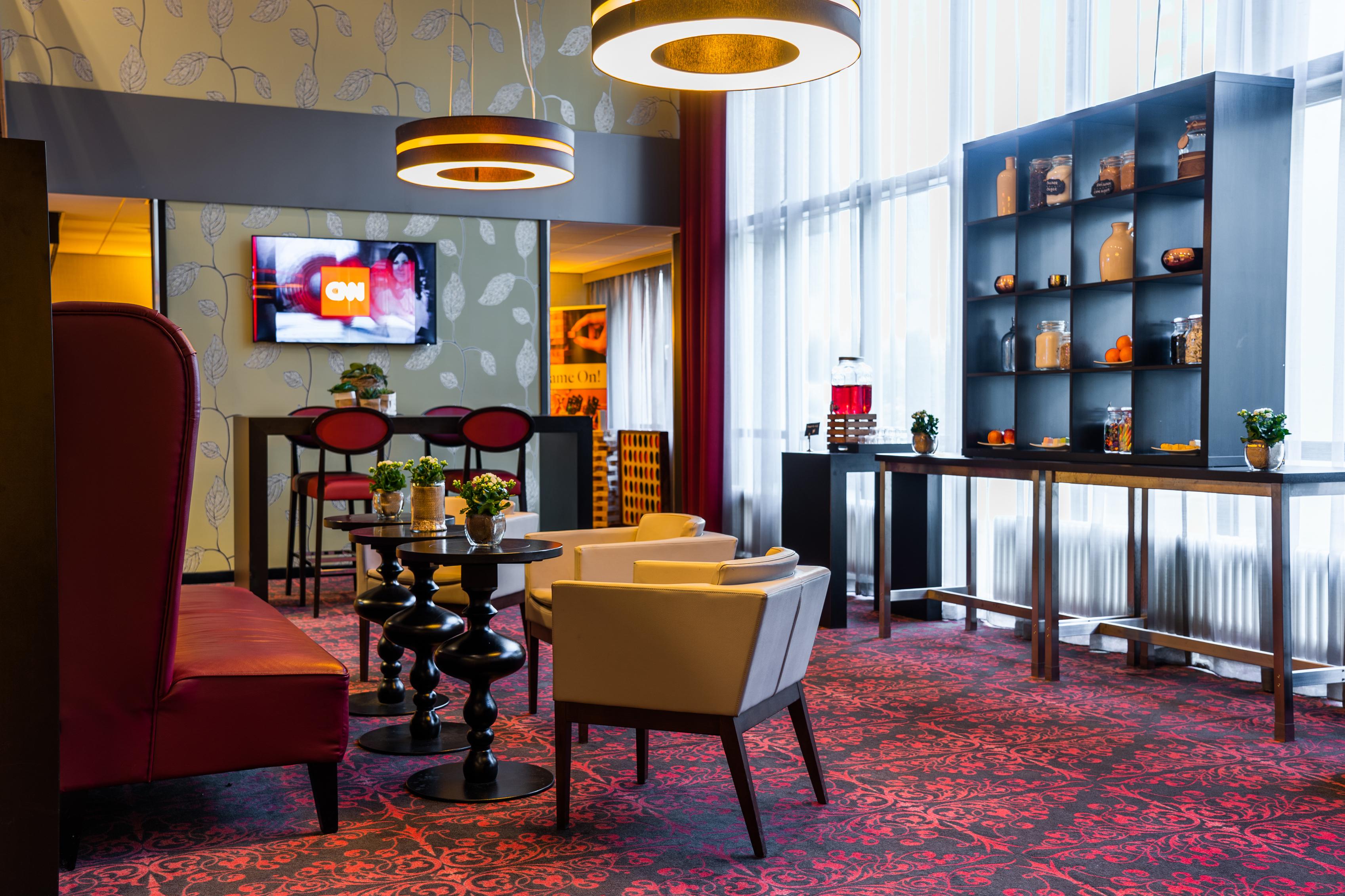 Tulip Centre Hotel