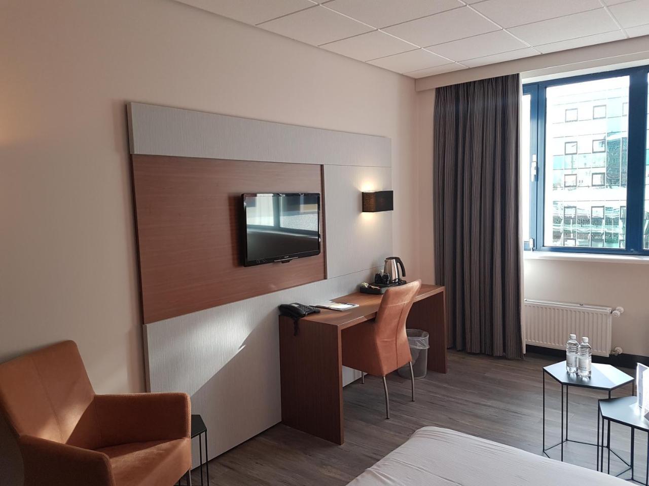 Tulip Centre 3*